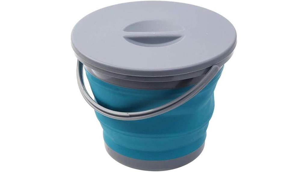 collapsible water bucket with lock