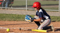 How to Choose Softball Equipment For Teens