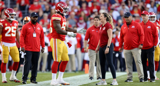 Kansas City Chiefs Star Defensive Lineman Chris Jones Caught In Screaming Match With Coaches On Sidelines